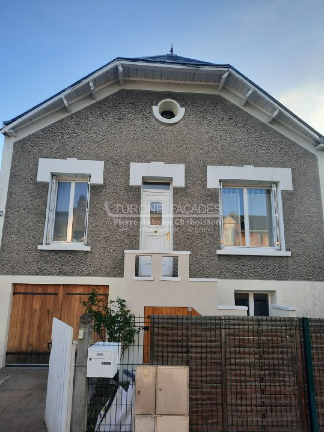 Façadier d'une maison à Fondettes, 37230, Indre-et-Loire